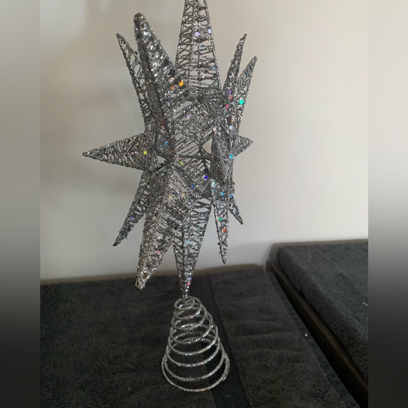 16” large tree topper ***SPARKLEY*** - Picture 4 of 8